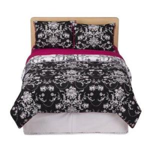 bed1 I went slightly less goth and used the reversible black-on-white side